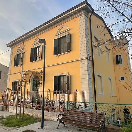 La Casa Sul Lungarno Apartment Uliveto Terme Luaran gambar